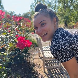 Meet your Posher, Megan